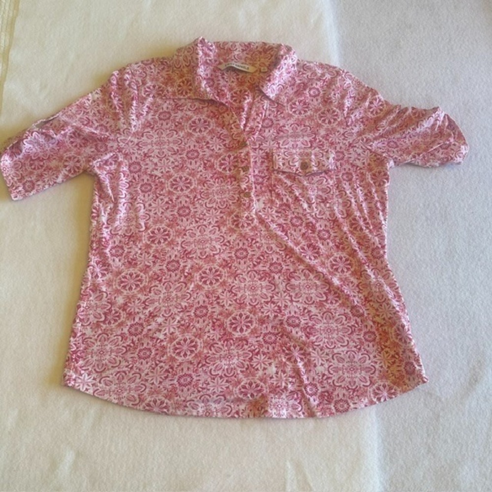 Emily Daniels Floral Blouse Womens Size S Pink Red Button Up Roll Tab Sleeves